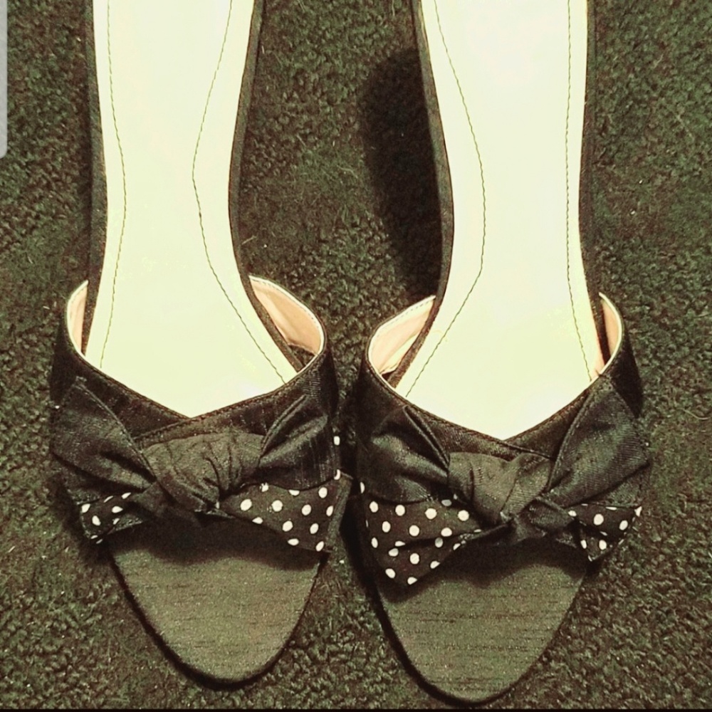 Black and Polka Dot Sandal